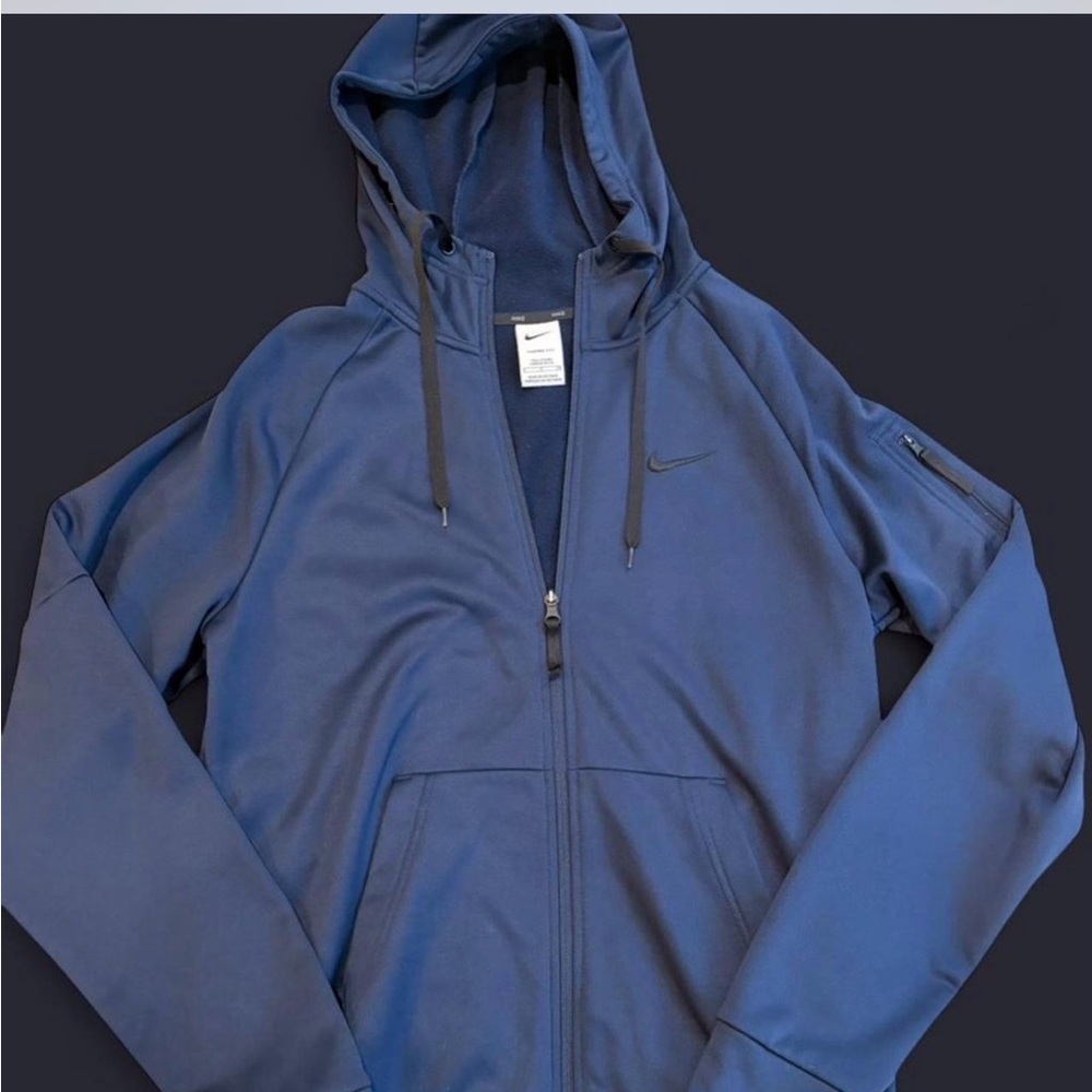 Nike Men's Navy Blue Hooded Performance Jacket